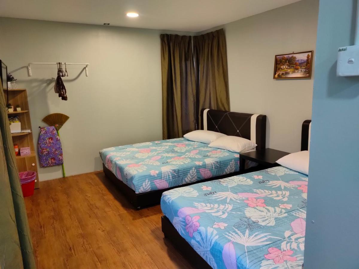 Aleesa Roomstay Пасир Путех Экстерьер фото