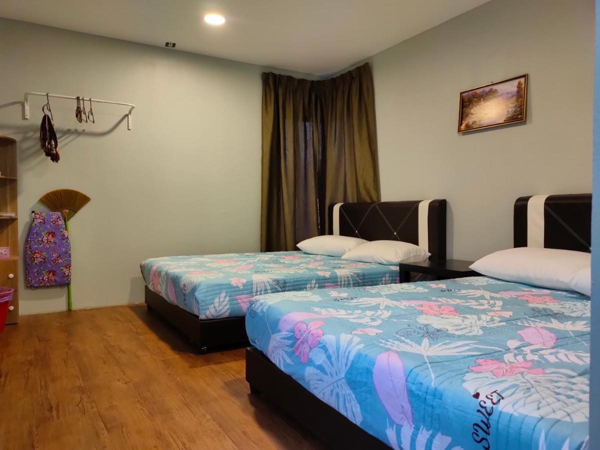 Aleesa Roomstay Пасир Путех Экстерьер фото